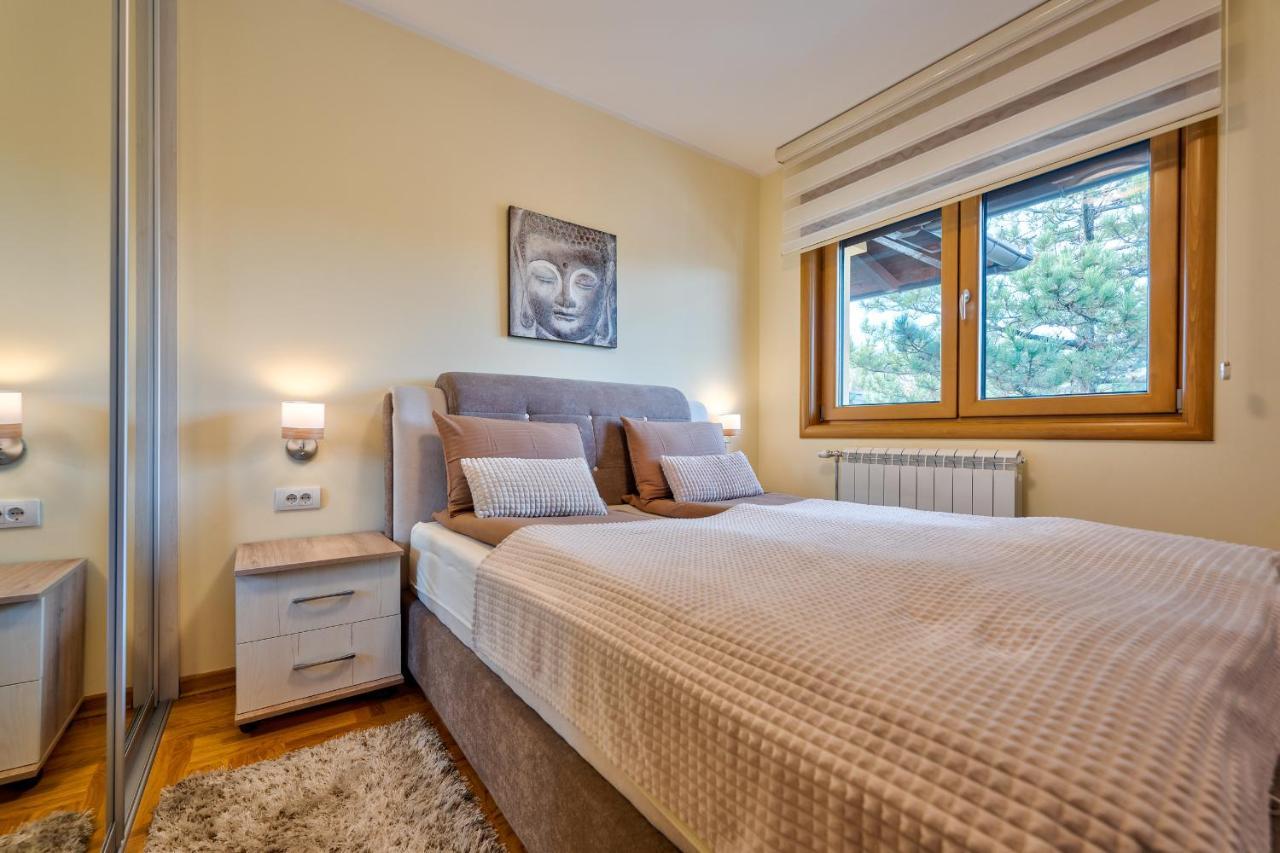 Apartment Papillon 3 Zlatibor Bagian luar foto