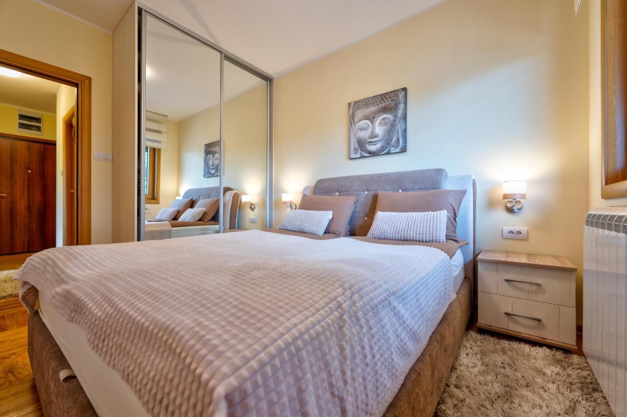 Apartment Papillon 3 Zlatibor Bagian luar foto