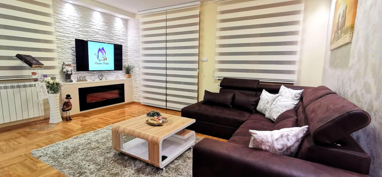 Apartment Papillon 3 Zlatibor Bagian luar foto
