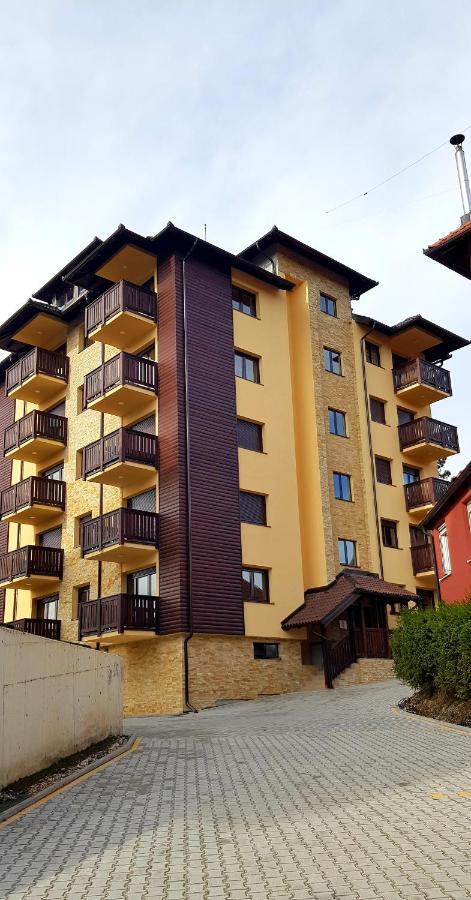 Apartment Papillon 3 Zlatibor Bagian luar foto